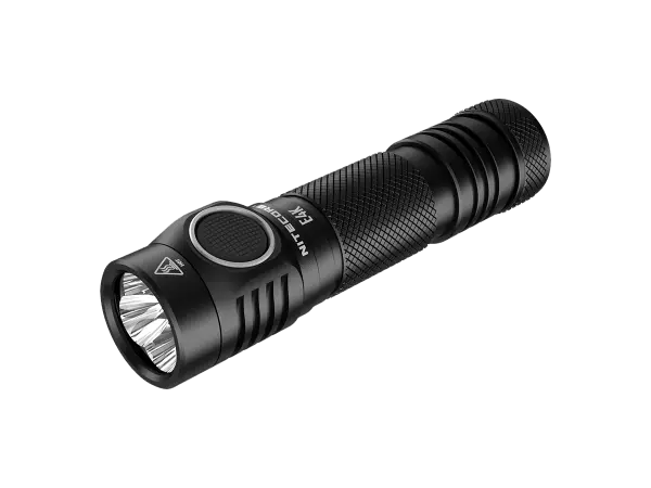 Nitecore E4K - 4400 Lumen